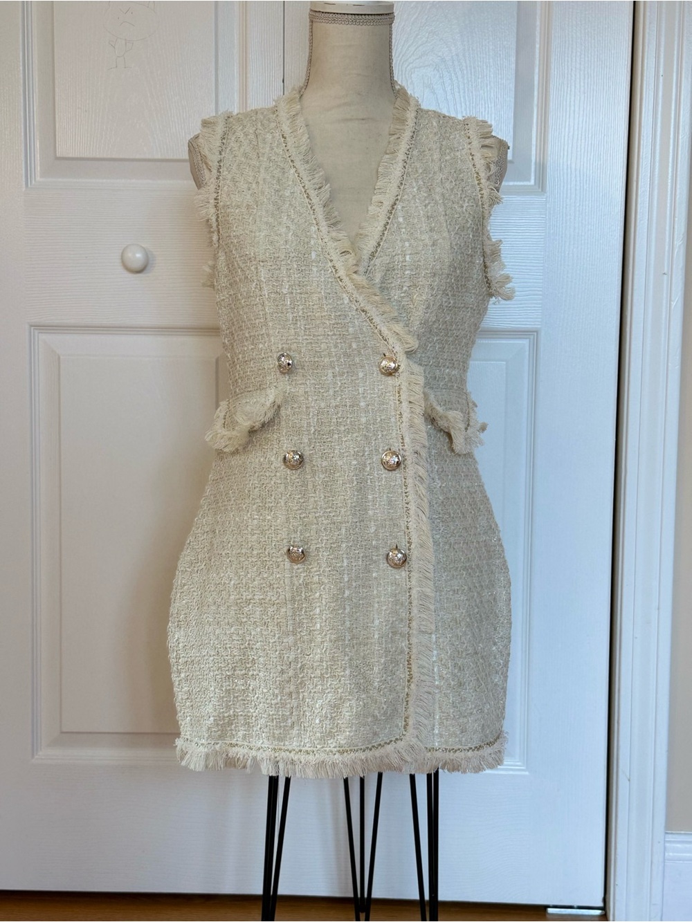 Trixxi Cream Sleeveless Tweed Double-Breasted Shift Dress